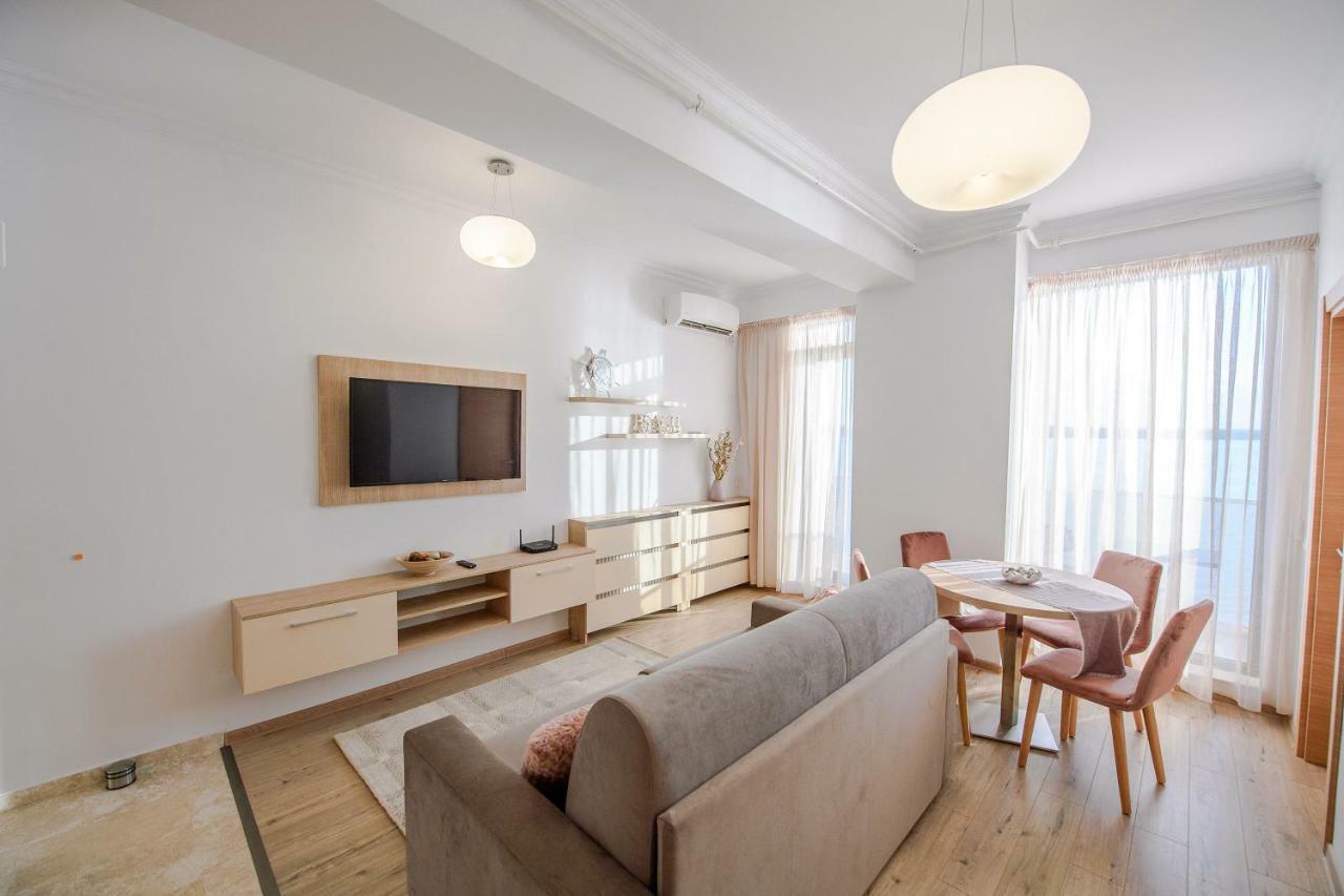 Apartament Le Bonheur Мамая Экстерьер фото